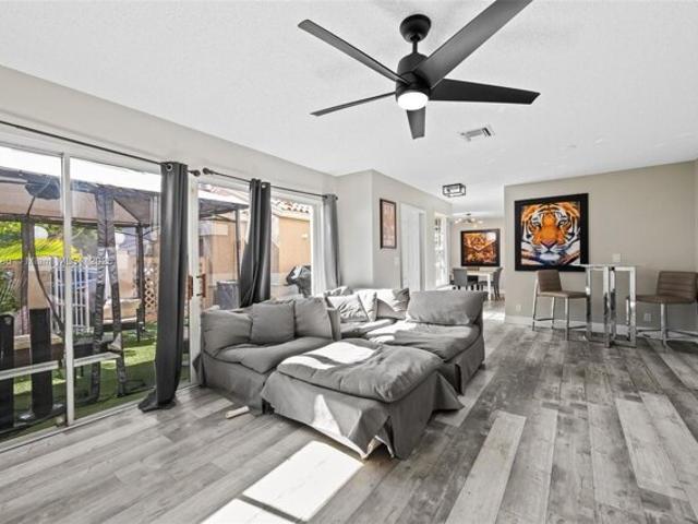 House for sale in Cooper City, Florida