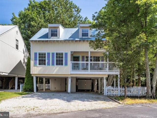 House for sale in Frankford