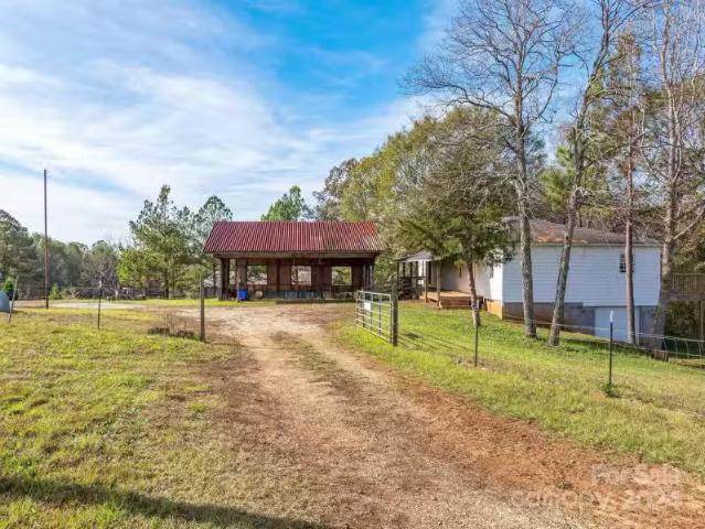 House for rent in Inman