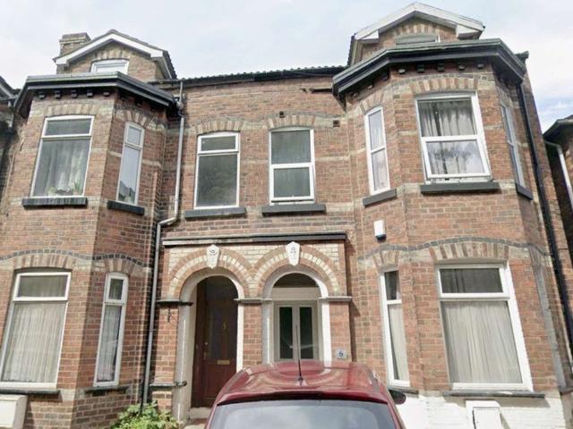 Room for rent in Newton Hill, Wakefield