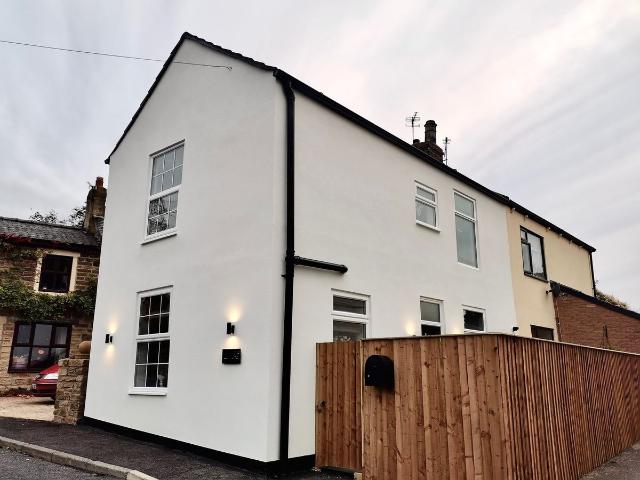 Apartment for rent in Moorhouse, West Yorkshire