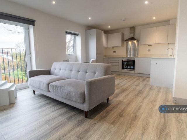 Apartment for rent in Richmond Hill, West Yorkshire