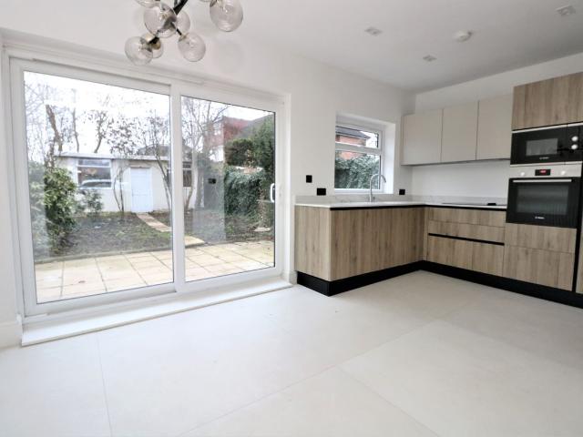 House for rent in London Borough of Ealing, Greater London