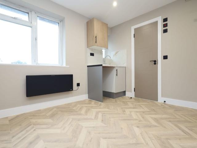 Studio for rent in London Borough of Harrow, Greater London