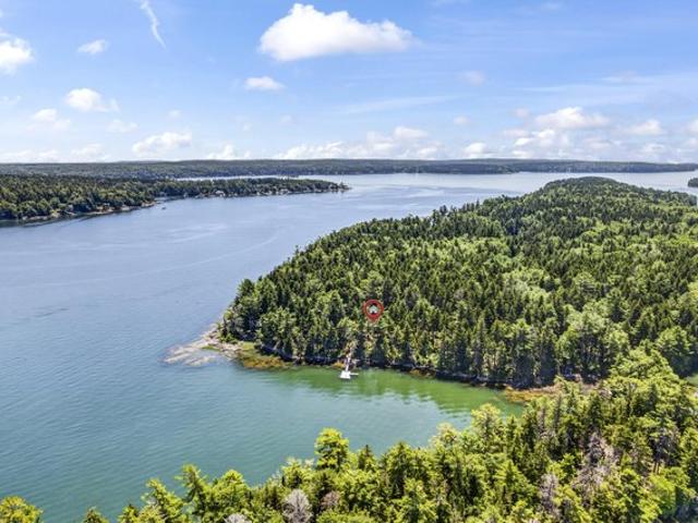 House for sale in Bailey Island, Maine