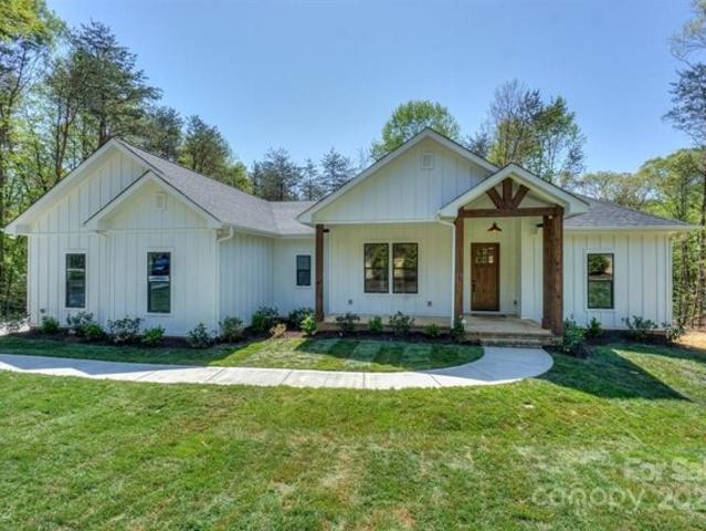 House for sale in Catawba
