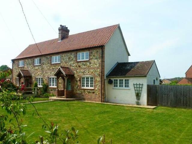 House for rent in Lyons, Greater London