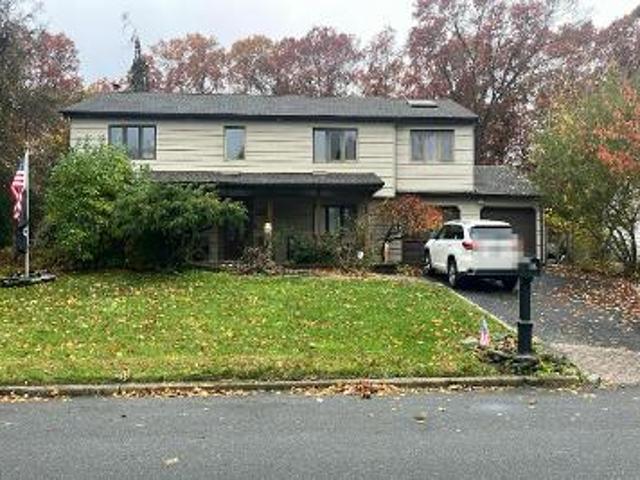 House for sale in Centereach, New York