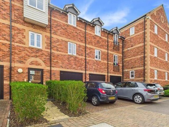 House for sale in Chelmondiston, Suffolk