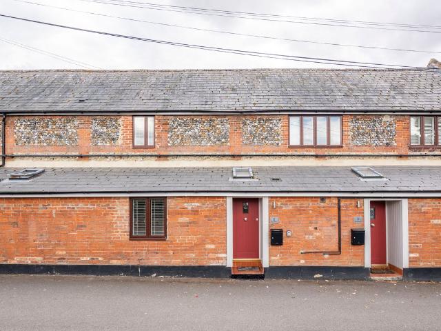 House for rent in Chelmondiston, Suffolk