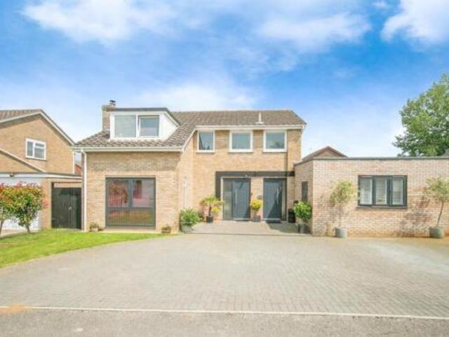 House for sale in Lyons, Greater London