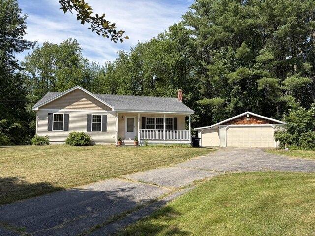 House for sale in Buxton, Maine