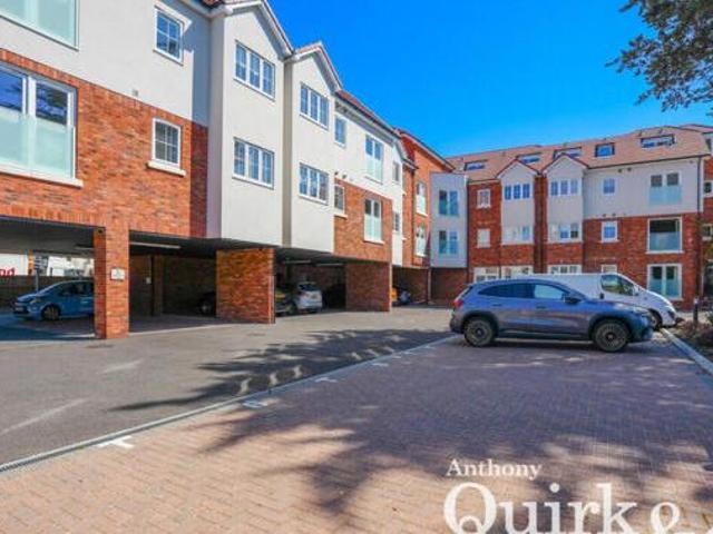 House for sale in Canvey Island