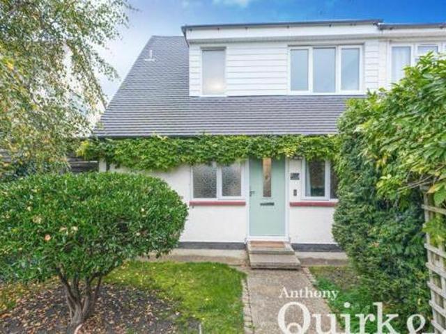 House for sale in Canvey Island