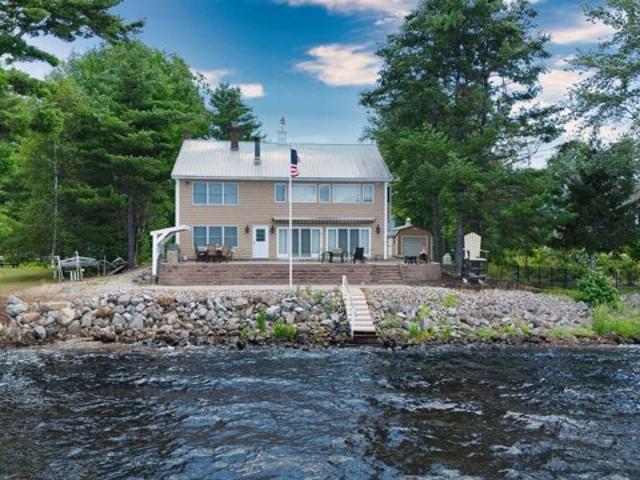 House for sale in New Hampshire