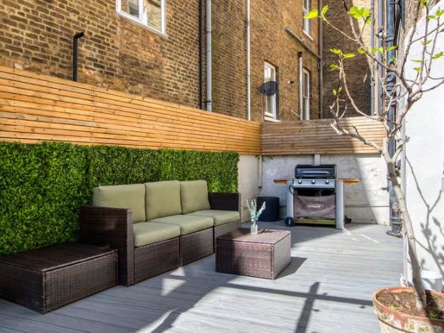 Apartment for rent in Earl's Court, Greater London
