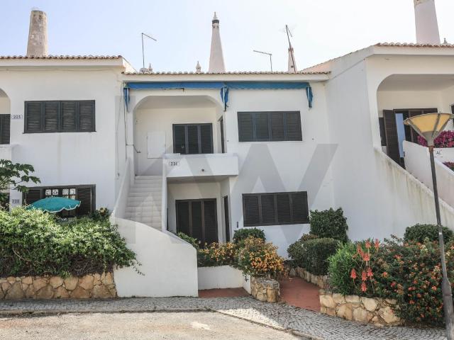 Apartamento alugar em Alporchinhos, Faro