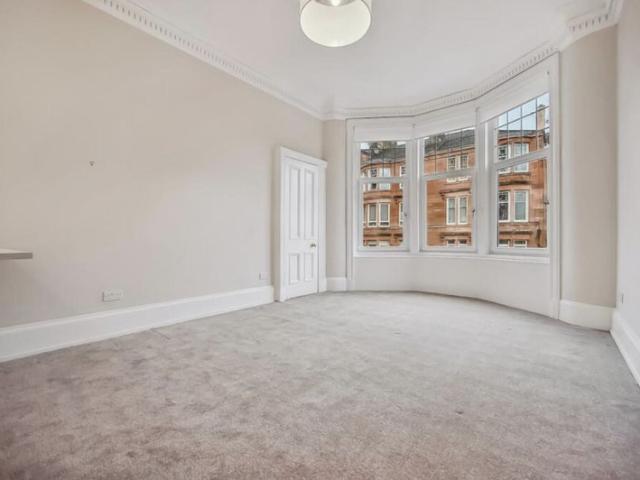 Apartment for rent in Waverley Park, Glasgow