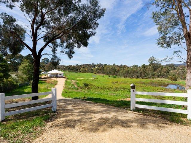 House for sale in Wesley Hill, Castlemaine