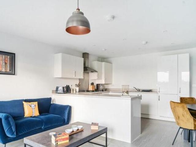 House for sale in Littlecote, West Sussex