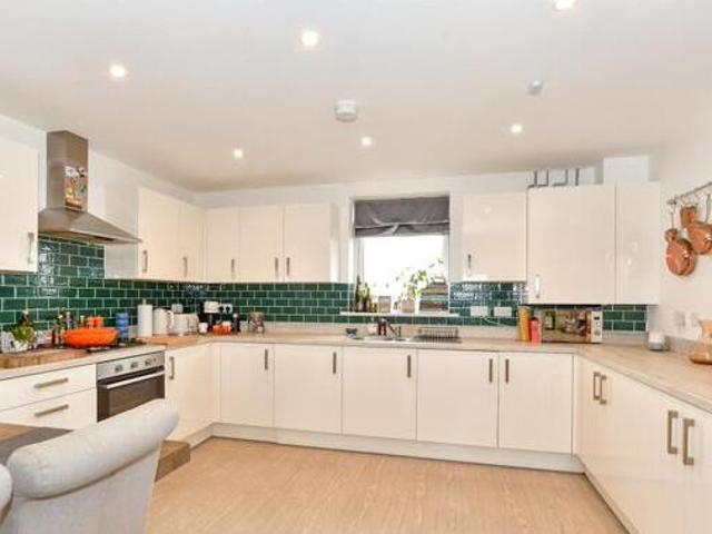 House for sale in Littlecote, West Sussex