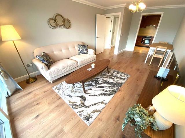 Apartment to rent in Bluebell, North Tipperary