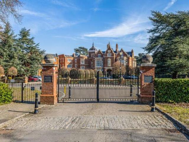 House for sale in Lambourn, West Berkshire