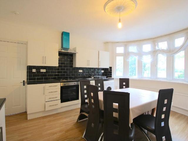 Apartment for rent in London Borough of Barking and Dagenham, Greater London