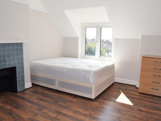Room for rent in Becontree, Greater London