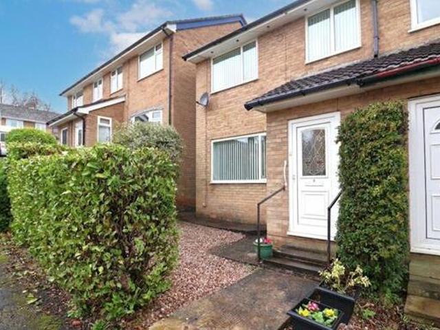 House for sale in Simmondley, Charlesworth