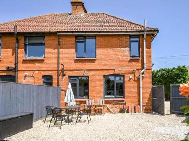 House for sale in Devizes, Wiltshire