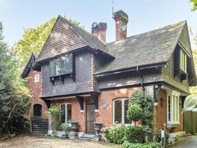House for sale in Surrey