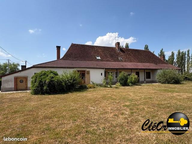 Maison vente à Louhans-Châteaurenaud, Sagy