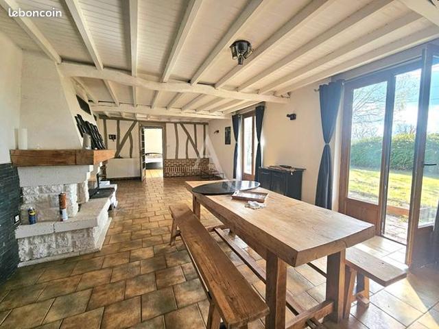 Maison vente à Dreux, Favières