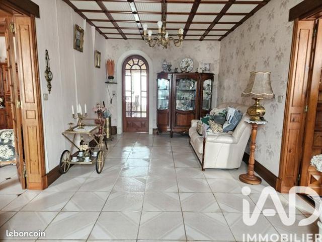 Maison vente à Cognac, Berneuil