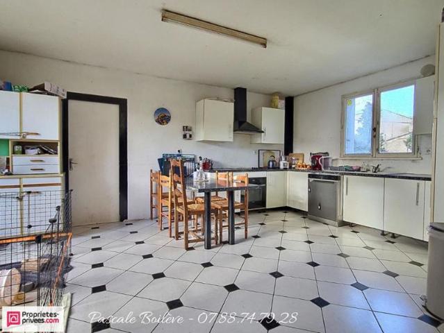 Maison vente à Saumur, Mouliherne