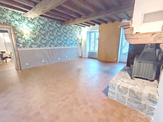 Maison vente à Mamers, Courgains