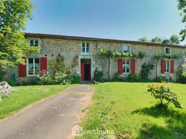 Maison vente à Montmorillon, Champagné-saint-hilaire