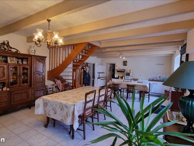 Maison vente à Guingamp, Bretagne