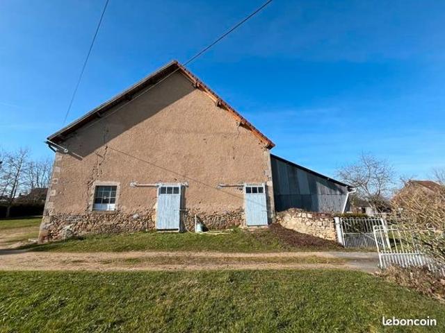 Maison vente à Saint-Amand-Montrond, Châteaumeillant