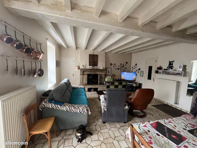 Maison vente à Moulins, Saint-plaisir