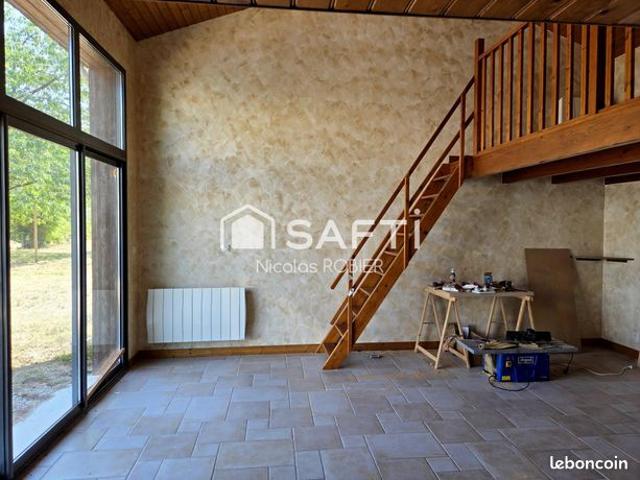 Maison vente à Ussel, Saint-rémy