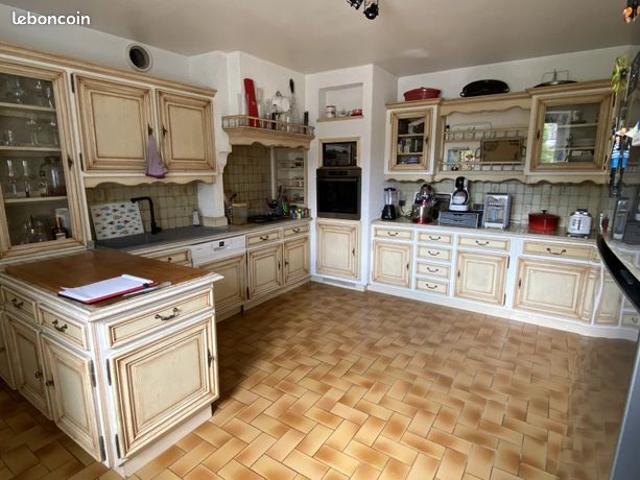 Maison vente à Guingamp, Bretagne
