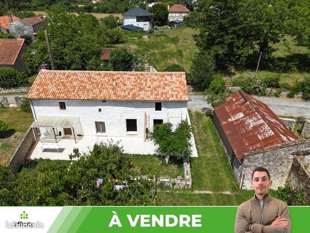 Maison vente à Saintes, La Vallée