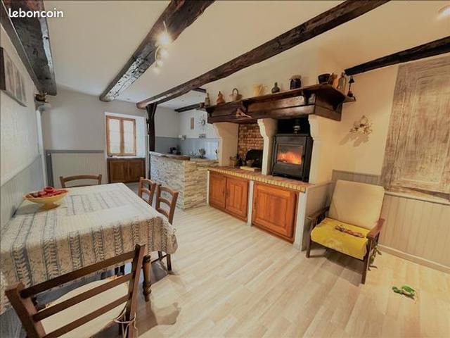 Maison vente à Rochechouart, Cussac
