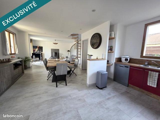 Maison vente à Saumur, Cheviré-le-rouge