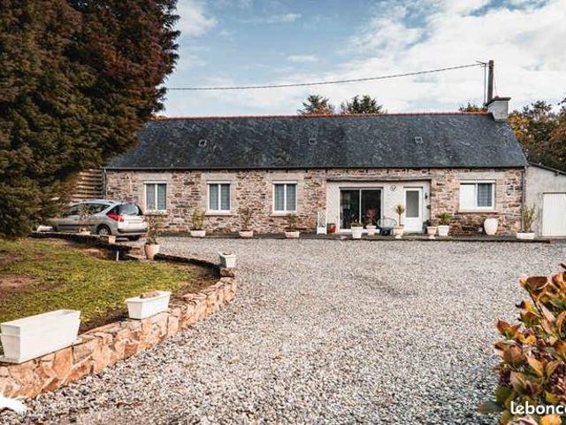 Maison vente à Guingamp, Bretagne