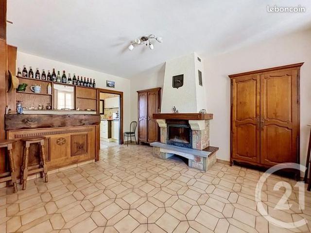 Maison vente à Saint-Pourçain-sur-Sioule, Allier