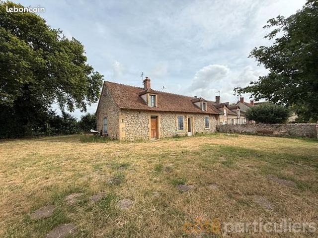 Maison vente à Saint-Amand-Montrond, Ainay-le-vieil