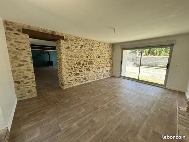 Maison vente à Bressuire, Faye-l'abbesse